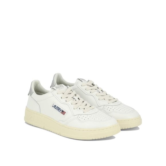 Autry Medalist Low Sneakers IT 39 Women - Picture 2 of 5